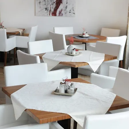 Szálloda Kapeller Innsbruck