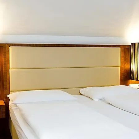 Kapeller 3* Innsbruck