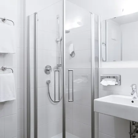 Kapeller Hotel 3*