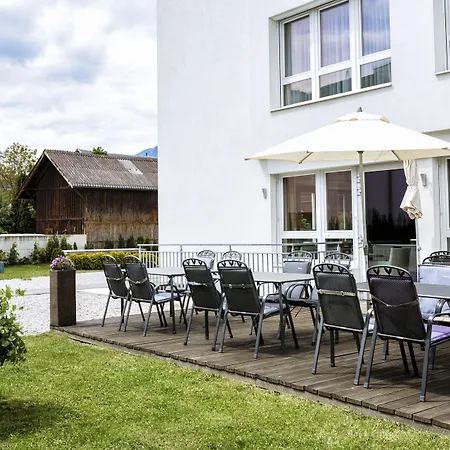 Kapeller Hotel 3*